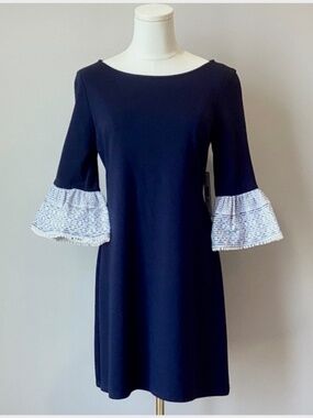 *NWT* Eliza J Petite Navy Shift Dress with Bell Sleeves - 8P